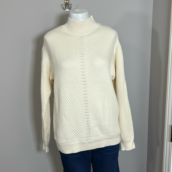 Marine Layer Skylar Turtleneck Sweater Chevron Ivory Merino Wool Sz M NEW - Picture 5 of 13